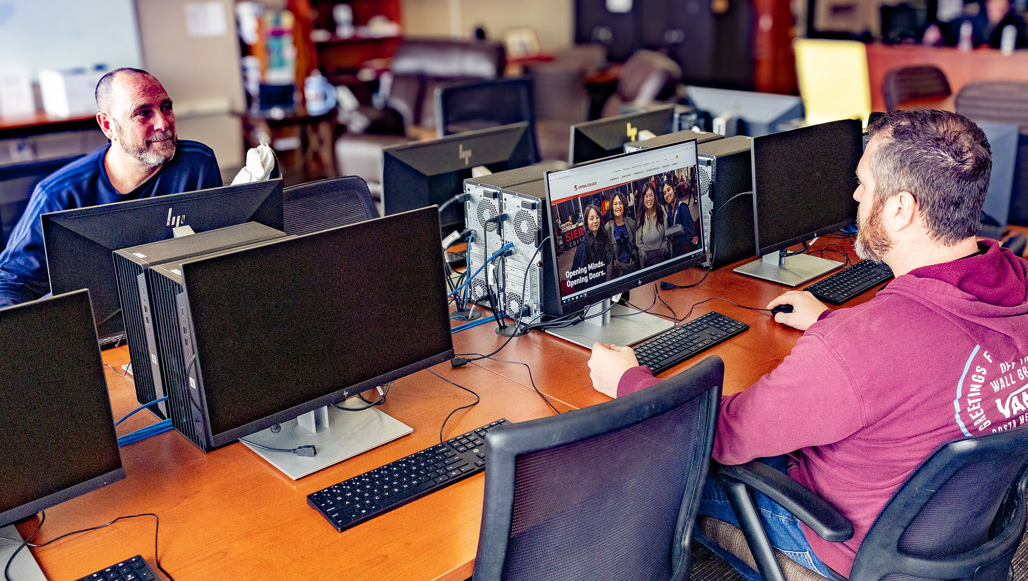 Students using Veterans Success Center computer lab